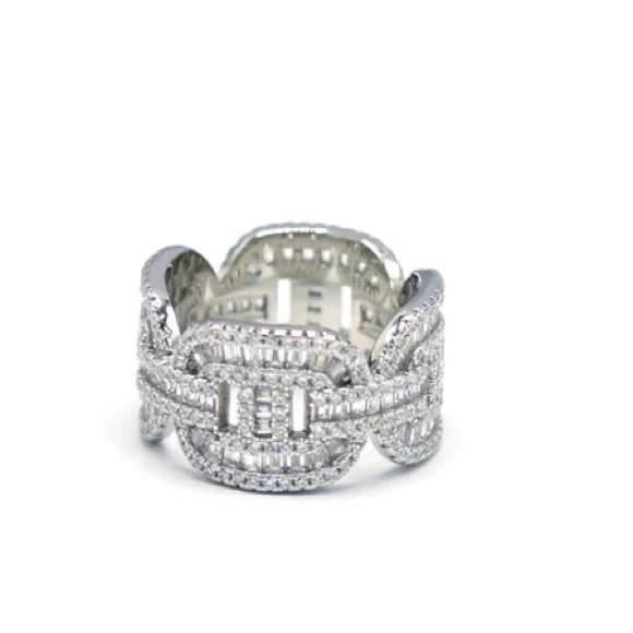 Jewelry - Sterling silver ring